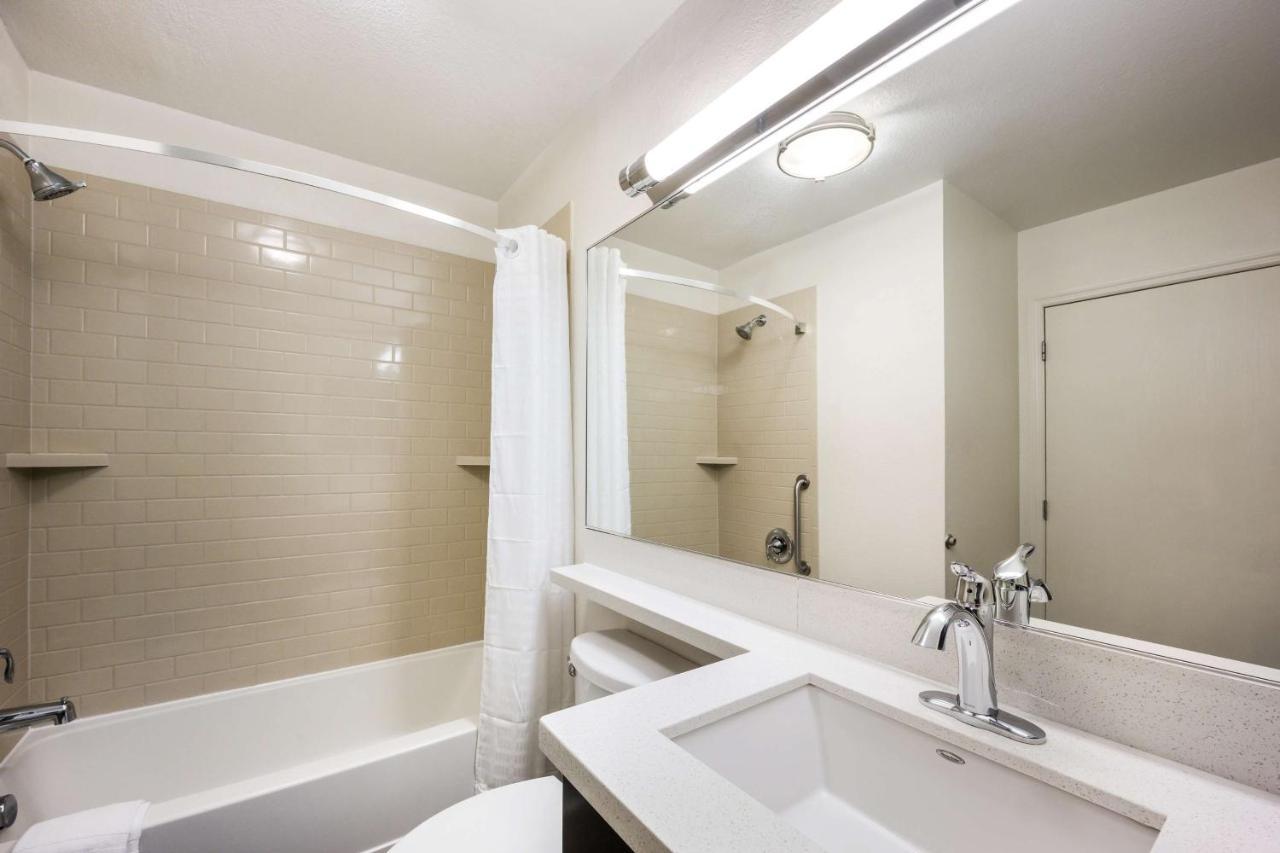 Sonesta Simply Suites Denver West Federal Center Lakewood Zewnętrze zdjęcie